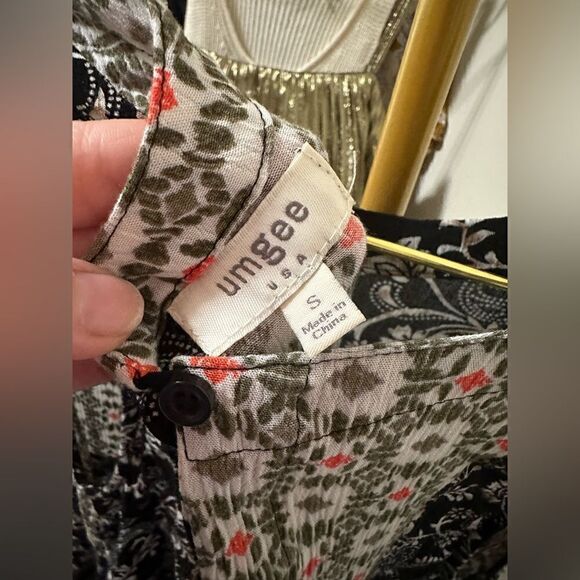 Umgee | Mixed Print Boho Flowy Sleveless Tunic Top | S - Picture 4 of 4